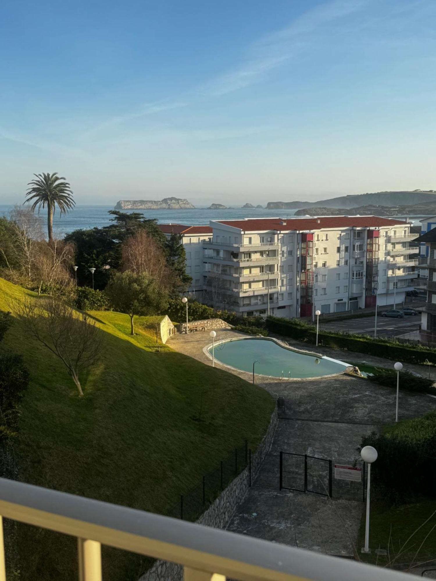 Apartment Apartamento Con Vistas Al Mar Y Piscina *