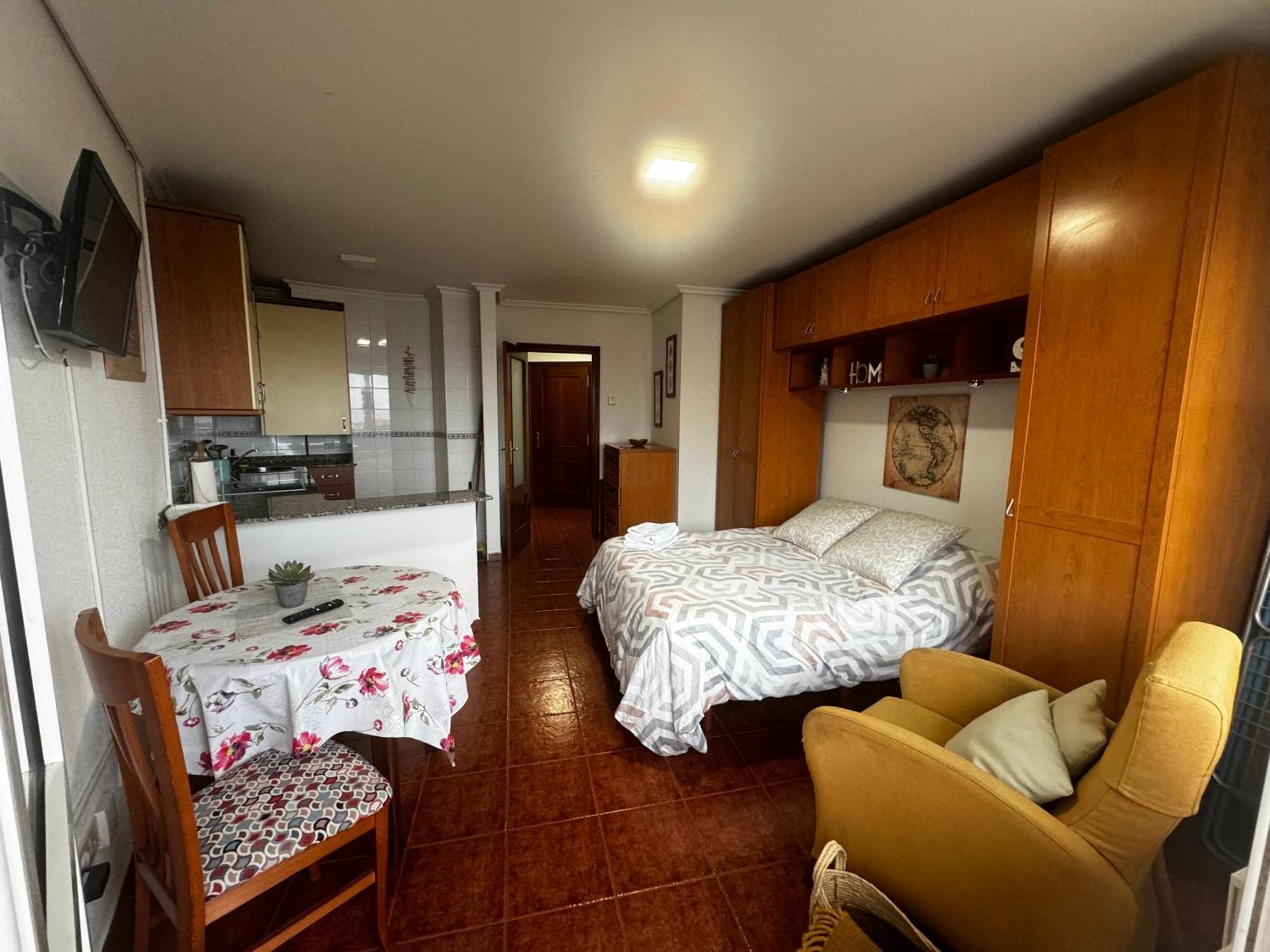 Apartamento Con Vistas Al Mar Y Piscina Apartment *